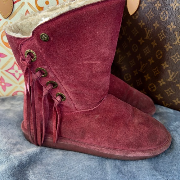 GUC BearPaw Women's Plush Lined Burgundy‎ Boots Size 9 - Picture 4 of 7